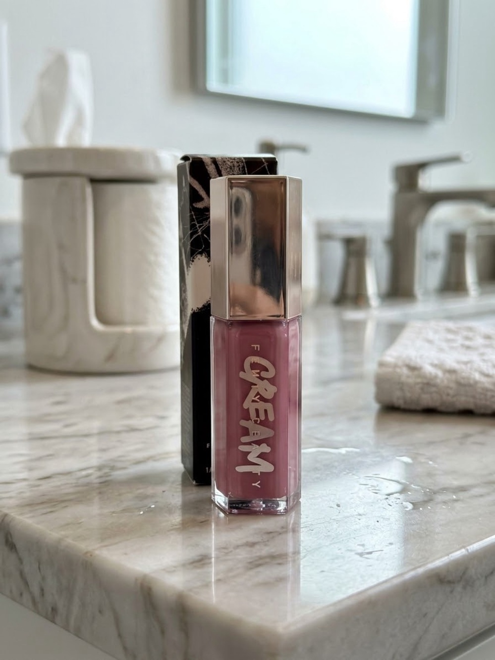 Fenty Lip Cream or Plumper - Mauve Wives 01 / Hot Chocolate Heat 04